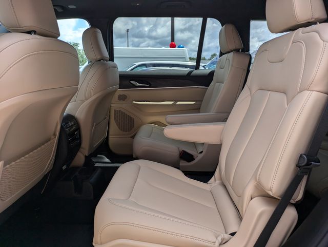 2026 Jeep Grand Cherokee L Limited 4x2
