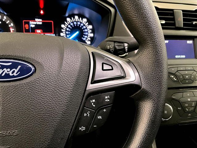 2018 Ford Fusion SE White at Klick Lewis Buick Chevrolet