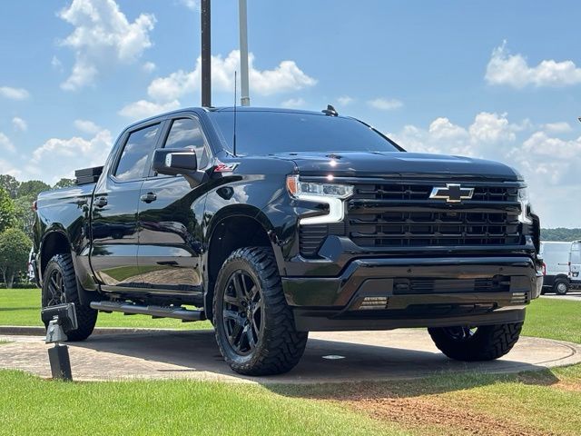 Black 2025 Chevrolet Silverado 1500 RST Crew Cab 4WD Pickup Truck Four-Wheel Drive Automatic