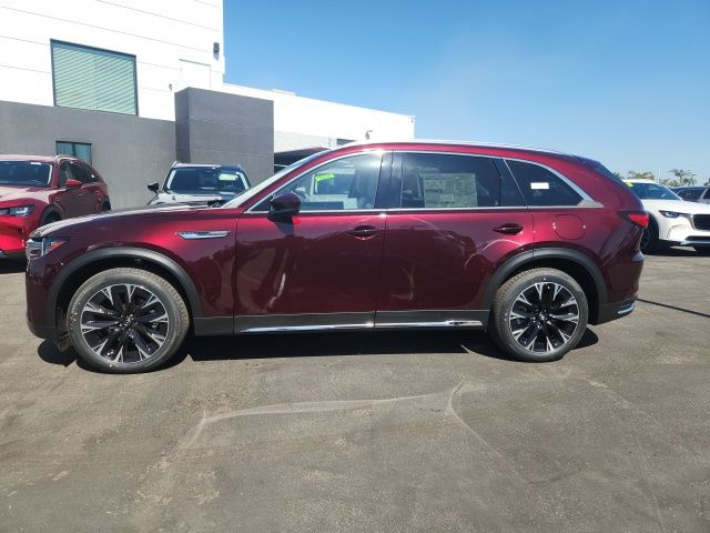 2024 Mazda CX-90 PHEV Premium 2