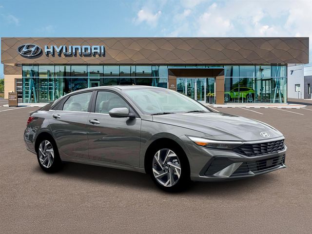 New 2026 Hyundai Elantra Sedan