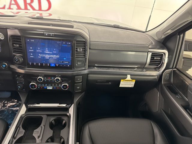 2025 Glacier Gray Metallic Tri-Coat Ford Super Duty F-250 SRW Lariat 4X4 Truck