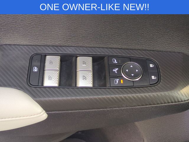 Used 2025 White Mitsubishi SEL image 14