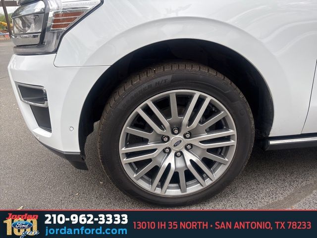 Used Car 2022 Ford Expedition Max  Limited For Sale Under $50,000 In San Antonio, Texas