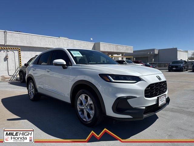 Platinum White Pearl 2023 Honda HR-V LX AWD SUV / Crossover All-Wheel Drive Continuously Variable Transmission