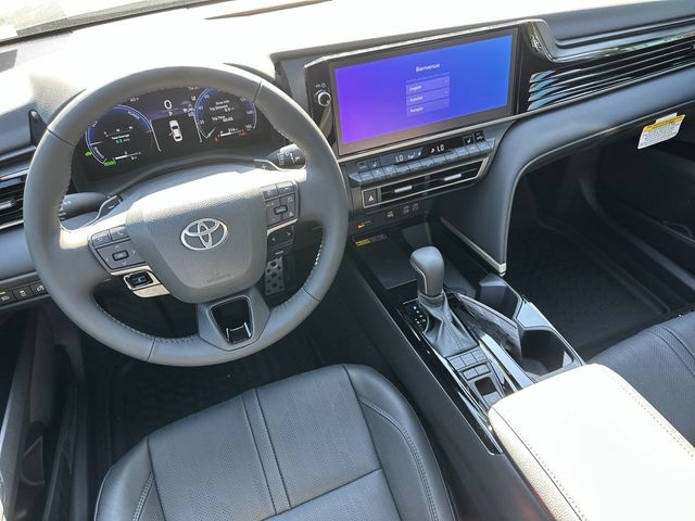 2025 Toyota Camry  13