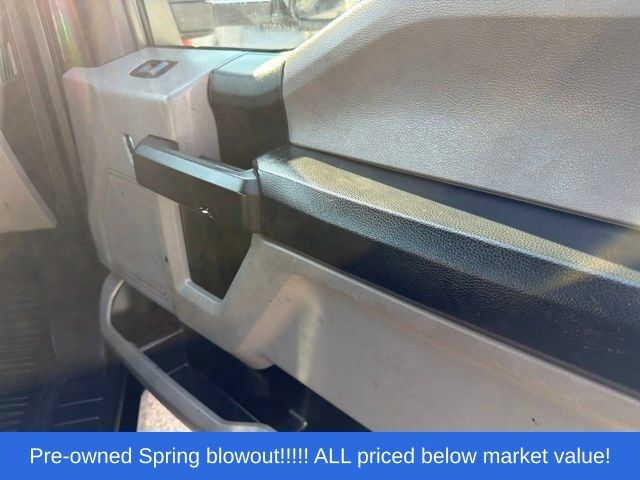 Used 2021 Blue Ford XL image 16