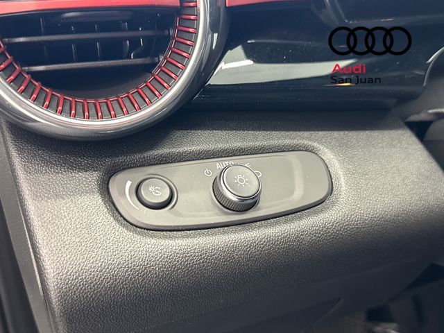 Used 2025 White Chevrolet 2RS image 26