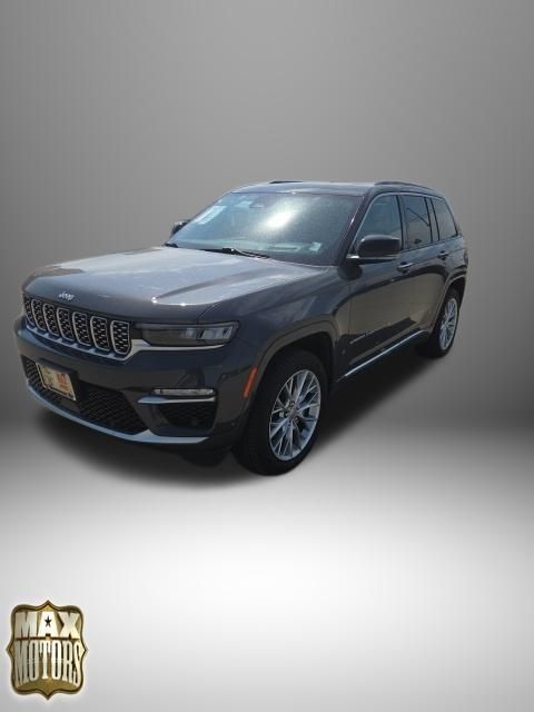 Used 2024 Jeep Grand Cherokee SUV