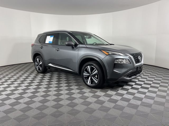 2023 Nissan Rogue SL 2