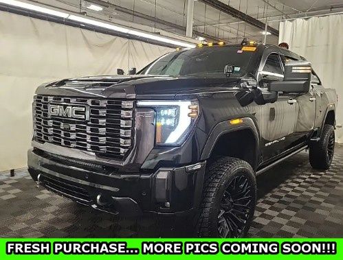 Black 2024 GMC Sierra 3500HD Denali Ultimate Crew Cab 4WD Pickup Truck Four-Wheel Drive Automatic