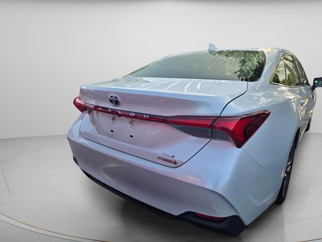 2022 Toyota Avalon - $28,340