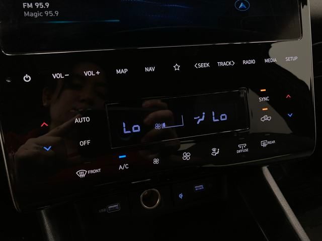 2023 Hyundai SANTA CRUZ SEL Premium