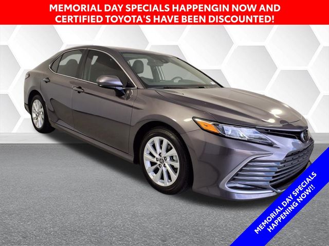 2023 Toyota Camry LE photo