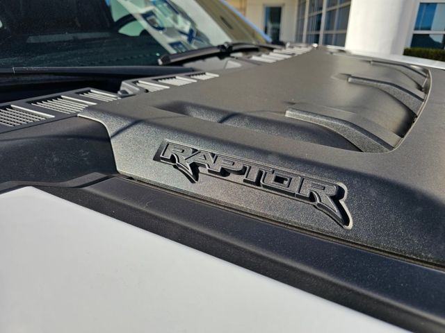 Used 2023 White Ford Raptor image 41