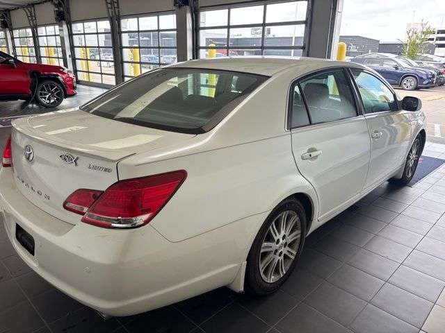2007 Toyota Avalon XL White at Emmons Autoplex