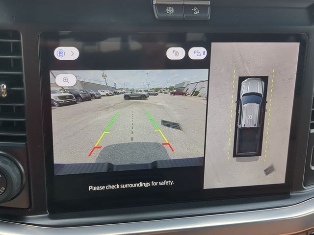 New 2026 Glacier Gray Metallic Tri-Coat Ford F-250® King Ranch® image 33