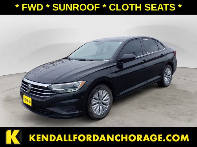  2019 Volkswagen Jetta SE FWD   