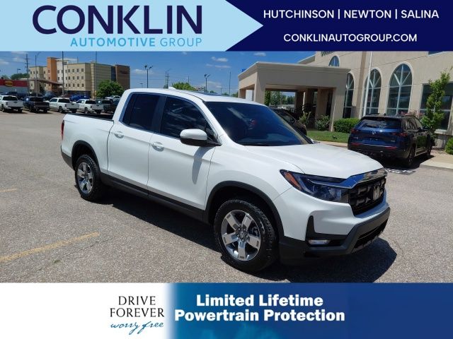 Platinum White Pearl 2026 Honda Ridgeline Pickup Truck All-Wheel Drive 9-Speed Automatic