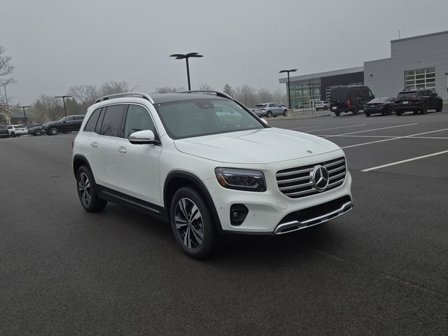 Polar White 2026 Mercedes-Benz GLB 250 4MATIC SUV / Crossover All-Wheel Drive 8-Speed Dual Clutch