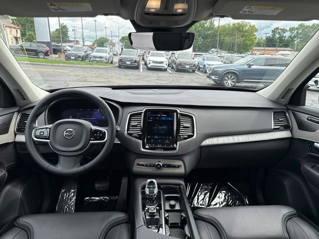 Used 2025 Volvo XC90 Plug-In Hybrid SUV