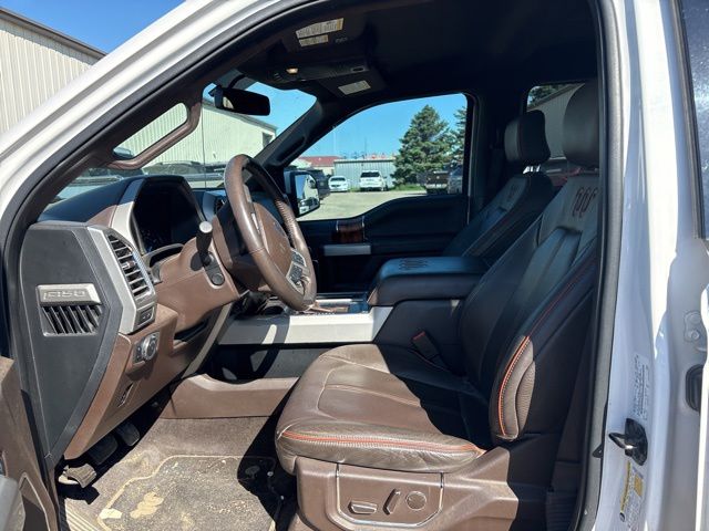 2015 White Ford F-150 King Ranch 4X4 Truck