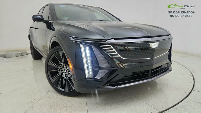 Stellar Black Metallic 2026 Cadillac LYRIQ Signature Sport RWD SUV / Crossover Rear-Wheel Drive 1-Speed Automatic