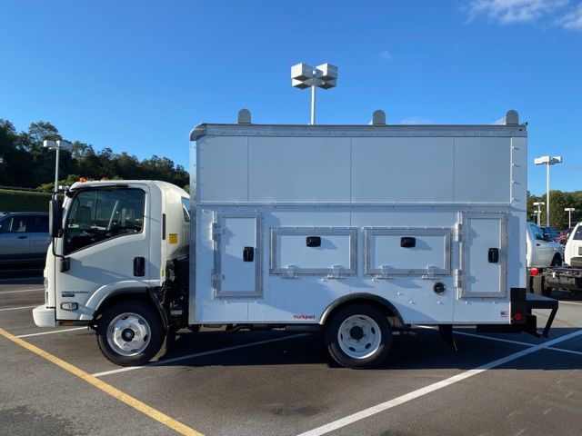 new 2024 Chevrolet 4500 HG LCF Gas car, priced at $68,900