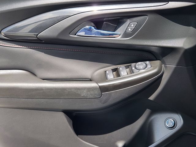 2021 Iridescent Pearl Tricoat Chevrolet TrailBlazer RS FWD SUV