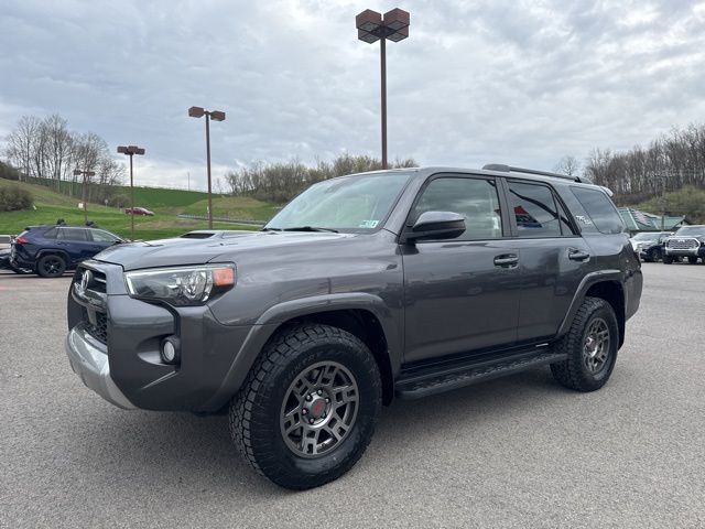 Magnetic Gray 2020 Toyota 4Runner TRD Off-Road 4WD SUV / Crossover Four-Wheel Drive 5-Speed Automatic Overdrive