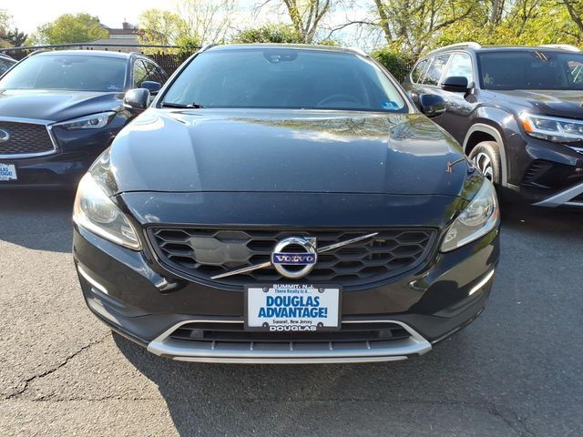 2017 Volvo V60 Cross Country