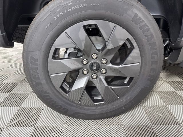2025 Carbonized Gray Metallic Ford F-150 Lightning Flash AWD Truck