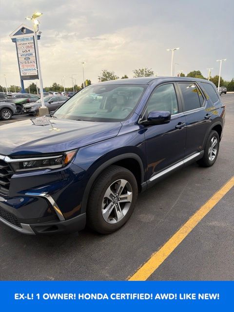 Black (Obsidian Blue Pearl) 2024 Honda Pilot SUV / Crossover All-Wheel Drive Automatic