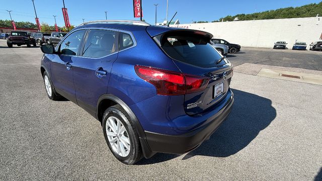 2018 Nissan Rogue Sport SV - Image 3