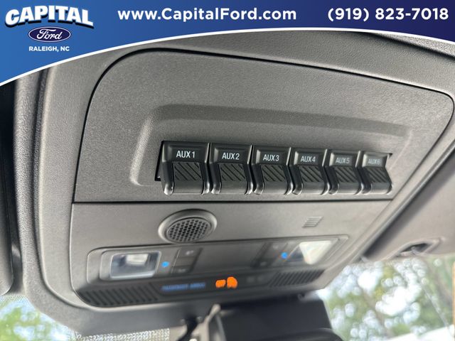 Used 2023 Gray Ford Wildtrak image 32