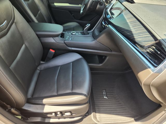 2023 Cadillac XT6 Premium Luxury Silver at Tom Peacock Cadillac