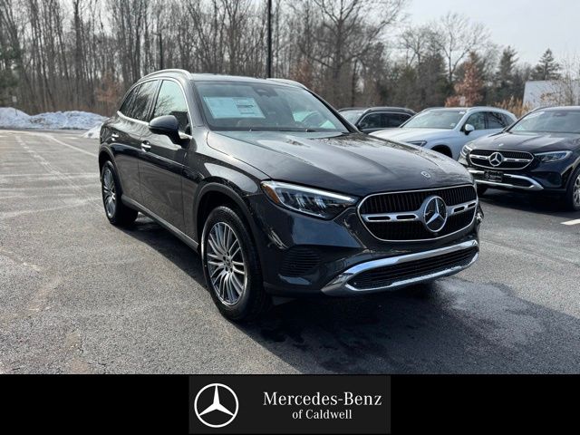 Gray (Graphite Grey Metallic) 2026 Mercedes-Benz GLC 300 4MATIC SUV / Crossover All-Wheel Drive 9-Speed Automatic