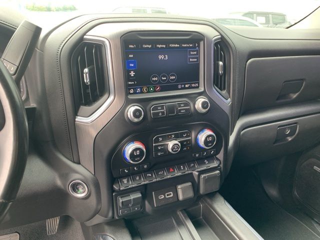 2023 GMC Sierra 3500HD Denali photo