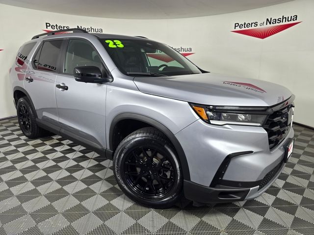 Silver Metallic 2023 Honda Pilot SUV / Crossover All-Wheel Drive Automatic