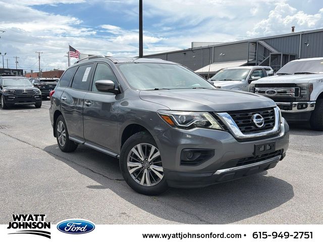 2020 Nissan Pathfinder S
