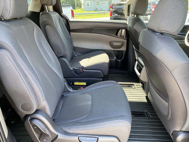 Used 2026 Kia Carnival Van