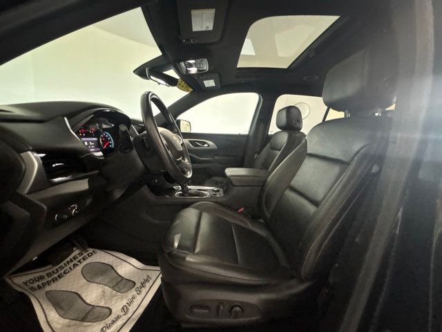 Used 2022 Chevrolet Traverse SUV