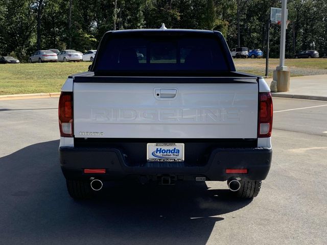 2025 Honda Ridgeline Black Edition 9