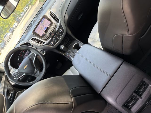 Used 2019 Gray Chevrolet Premier image 21