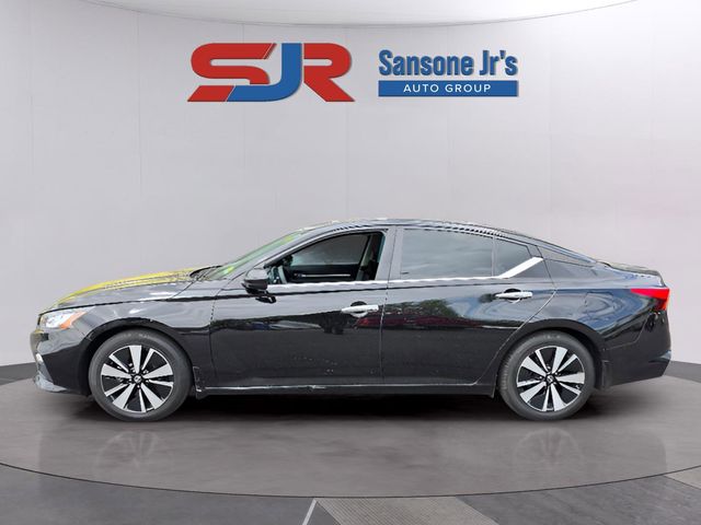 2021 Nissan Altima 2.5 SV's photo