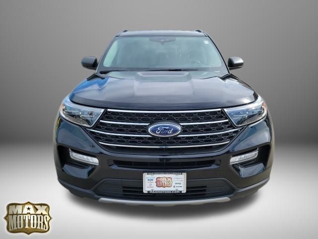 2023 Ford Explorer XLT 2