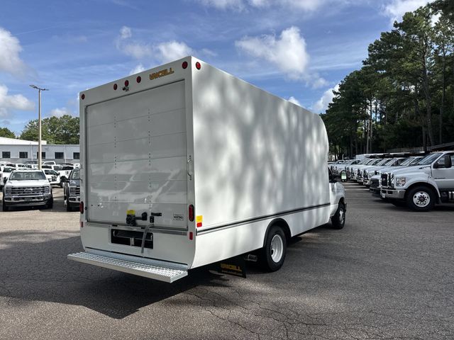 New 2027 White Ford 16FT BOX/RAMP image 8
