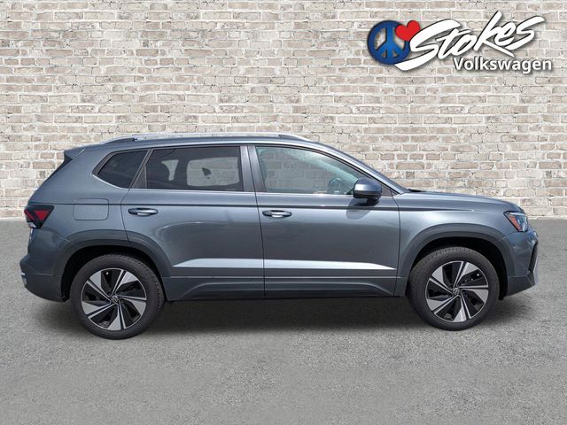 2025 Volkswagen Taos 1.5T SE - 2