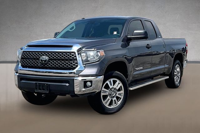 Magnetic Gray Metallic 2018 Toyota Tundra Pickup Truck 4X2 6-Speed Automatic Overdrive