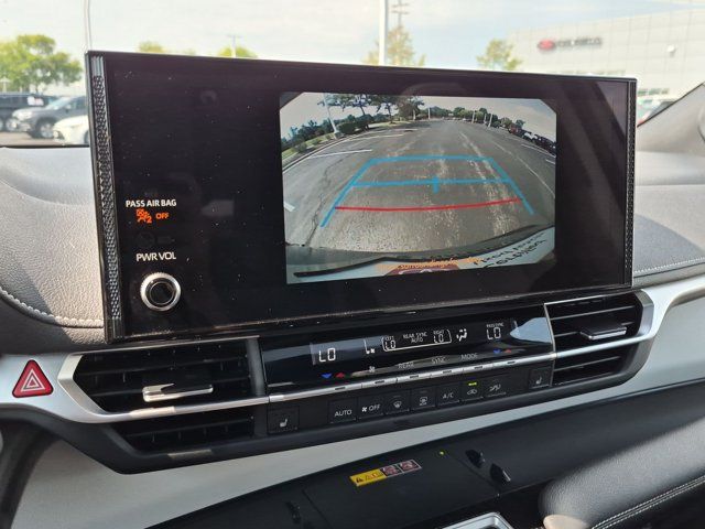 Used 2025 Toyota Sienna Van
